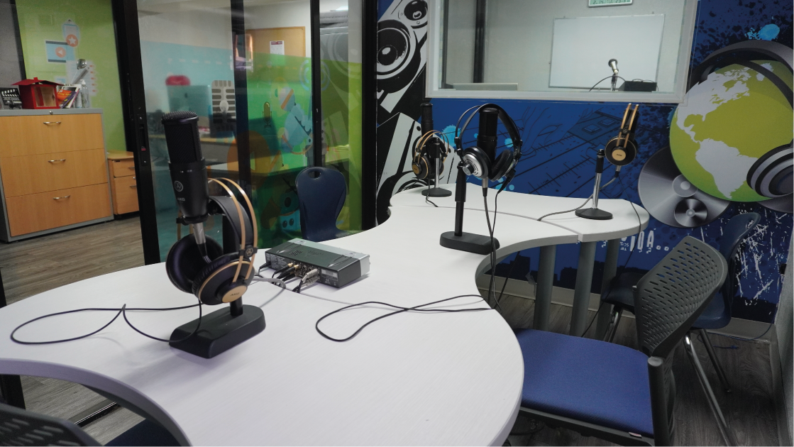 ucq CMS SECCIÓN comunicacion_instalaciones 2-1